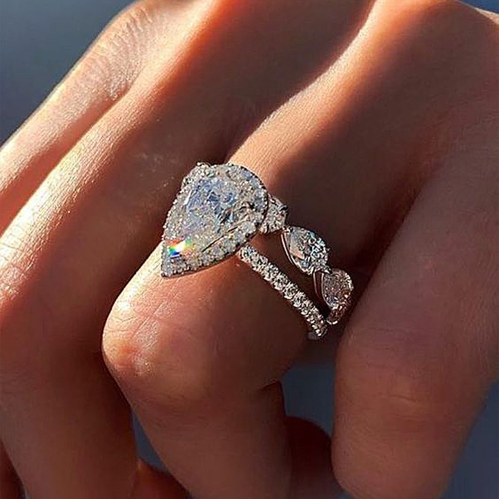 Beautiful Water Drop Bright Zircon Brass Pear Wedding Ring for Women, PD393 - Picture 6 of 6